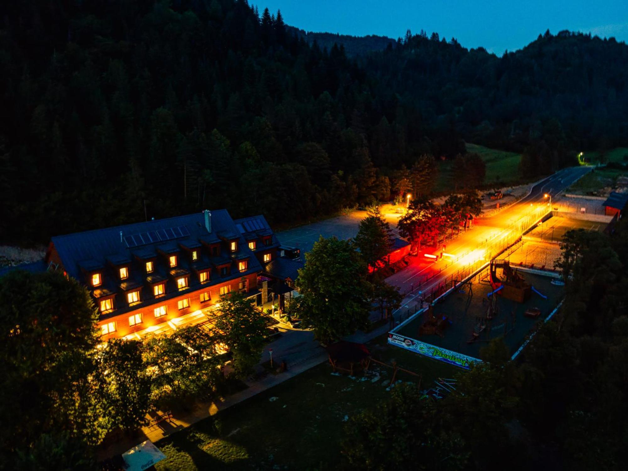 Chata Pieniny Hotell Lesnica Eksteriør bilde